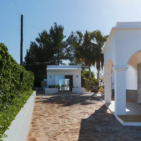 Raes Villa