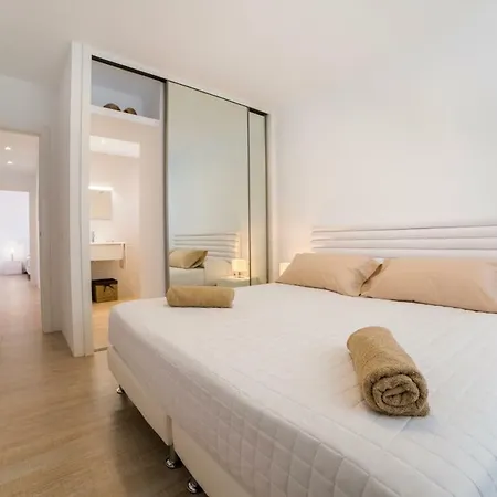 Raes Villa Sant Rafel de sa Creu